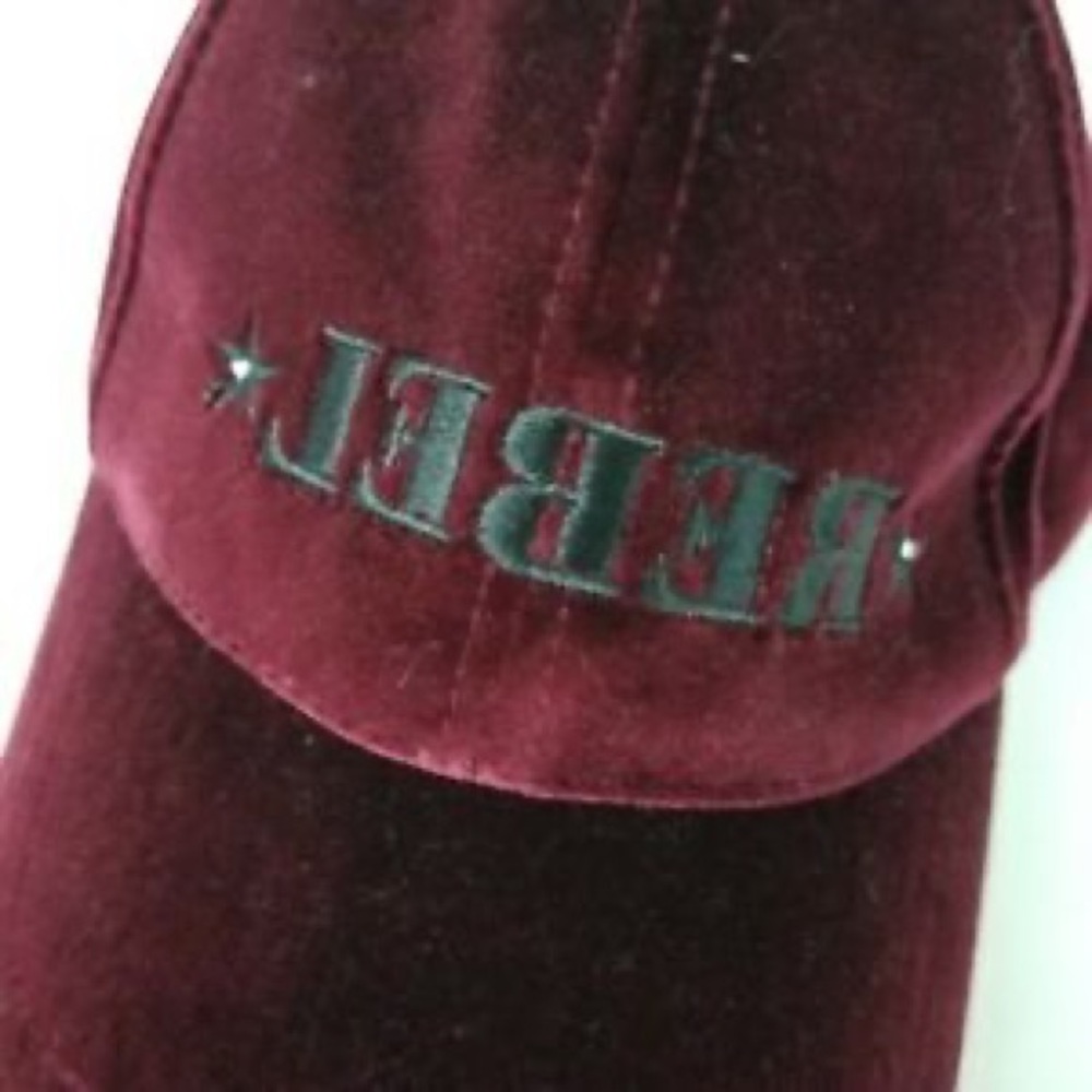 Steve Madden REBEL Velour Hat Adjustable Maroon Baseball Style Cap